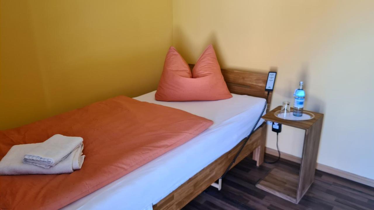 Hotel Schloss Rothenklempenow Zewnętrze zdjęcie
