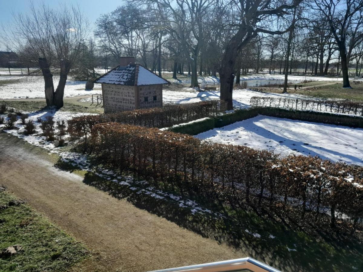 Hotel Schloss Rothenklempenow Zewnętrze zdjęcie